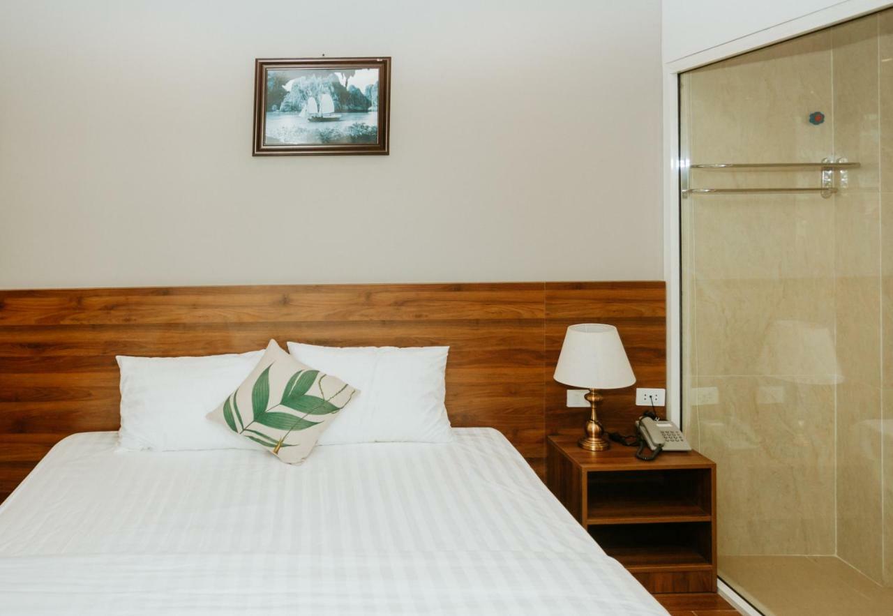 Luxstay Hotel הלונג מראה חיצוני תמונה
