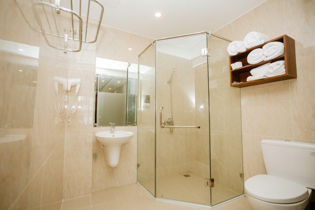 Luxstay Hotel הלונג מראה חיצוני תמונה