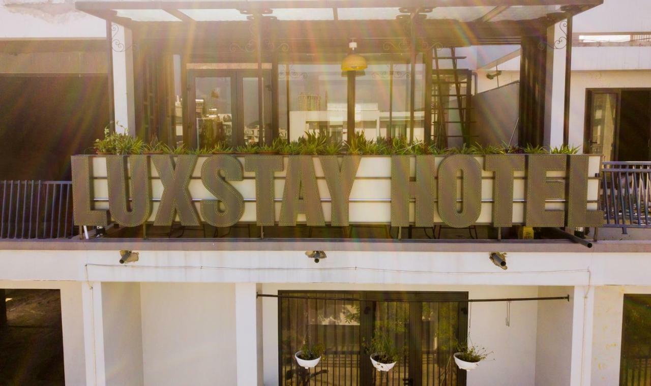 Luxstay Hotel הלונג מראה חיצוני תמונה